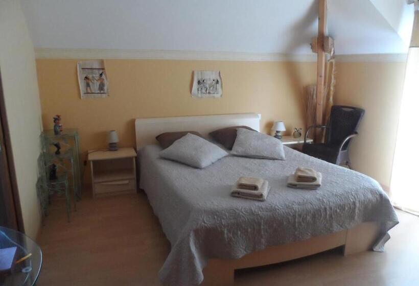 חדר סטנדרט, Cafecouet Breizh