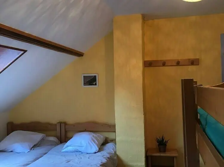 共同バス付シェアルーム, Gîte Le Chantelouve