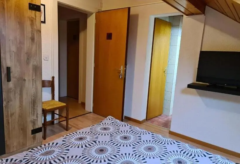 スタンダードシングルルーム, Auberge De Ballens