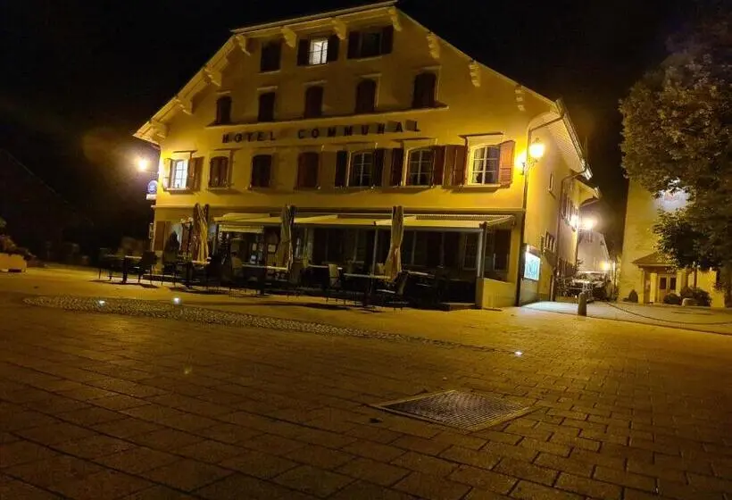 キングサイズベッドのデラックスルーム, Auberge De Ballens