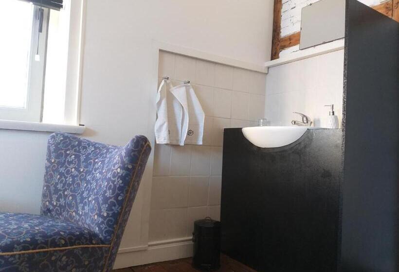 スタンダードルーム, Ahoi