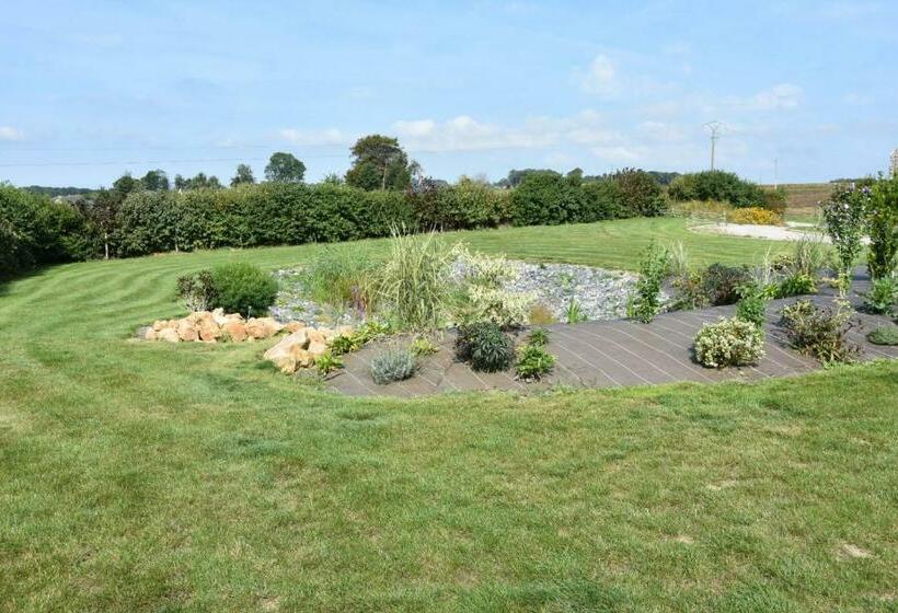 Номер Стандарт Вид на Сад, Chambres D Hotes De L Orval