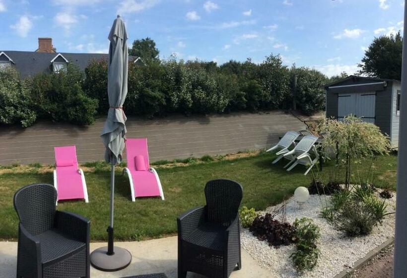 Номер Стандарт Вид на Сад, Chambres D Hotes De L Orval