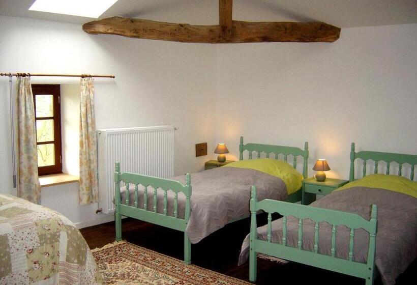 Номер Стандарт, Les Trois Chenes