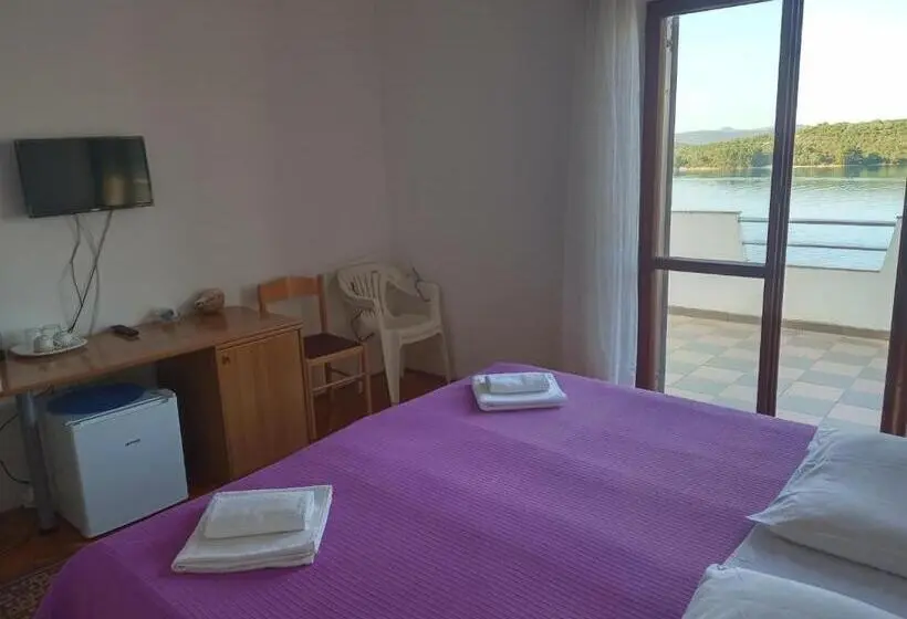 バルコニー付きスタンダードルーム, Picić Guesthouse
