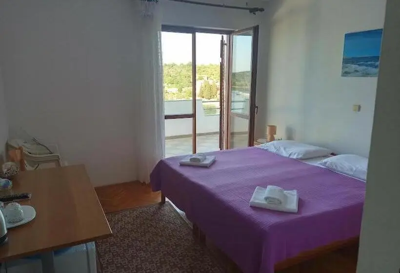 バルコニー付きスタンダードルーム, Picić Guesthouse