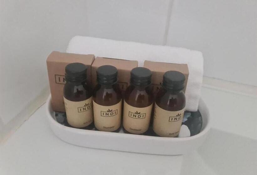 디럭스 룸, Valley View Motel