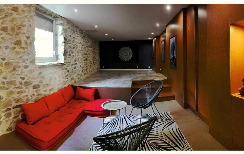 חדר סטנדרט חדר אמבטיה משותף, Chambre La Caunette