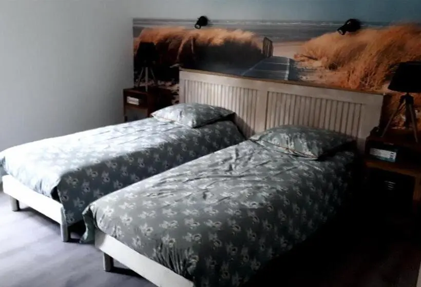 デラックスルーム, Chambre La Caunette