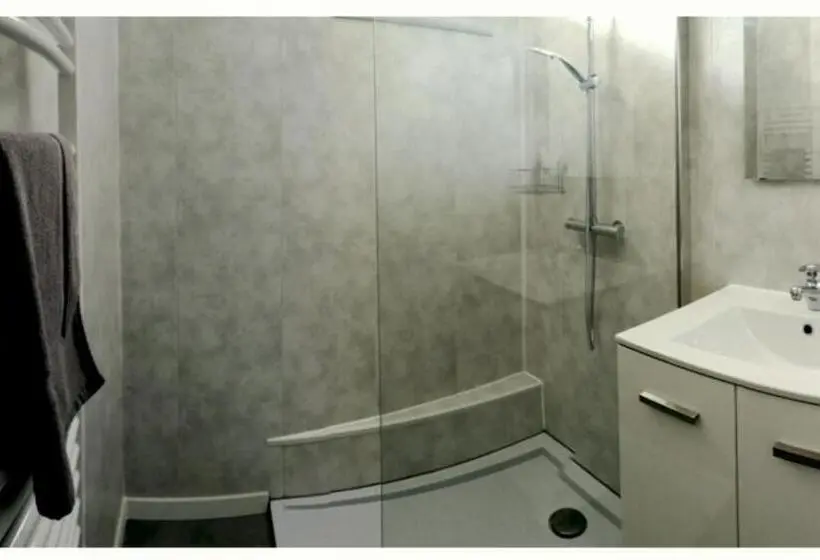 デラックスルーム, Chambre La Caunette