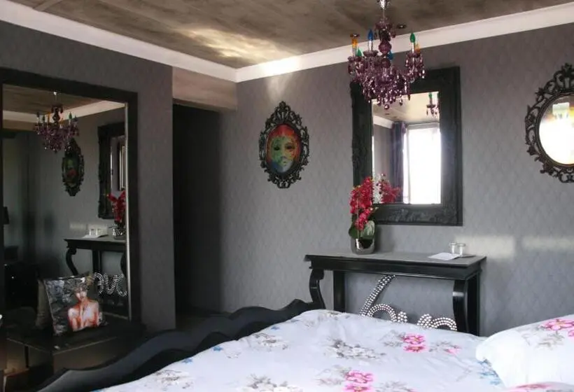 スタンダードルーム, Chambres D Hôtes & Gîtes La Paysanne