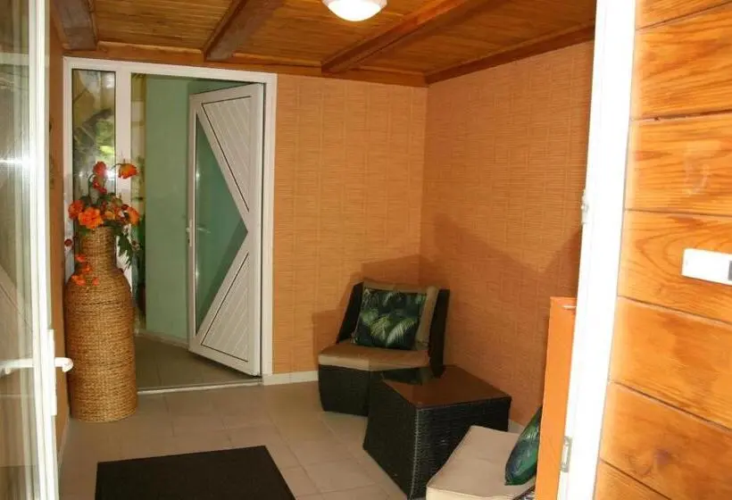 テラス付き１ベッドルームアパートメント, Chambres D Hôtes & Gîtes La Paysanne