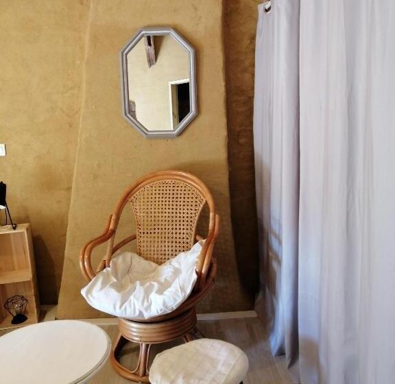 Номер Стандарт, Chambres D Hotes  La Source
