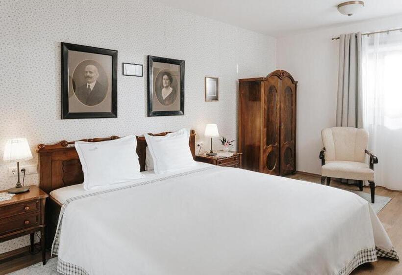 חדר סטנדרט, Kosbor Panzió