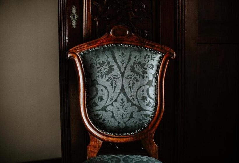 וילה דלוקס חדר שינה 1, Kosbor Panzió