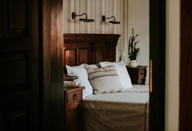 וילה דלוקס חדר שינה 1, Kosbor Panzió