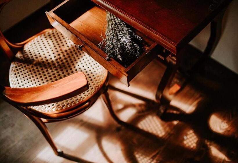 וילה דלוקס חדר שינה 1, Kosbor Panzió