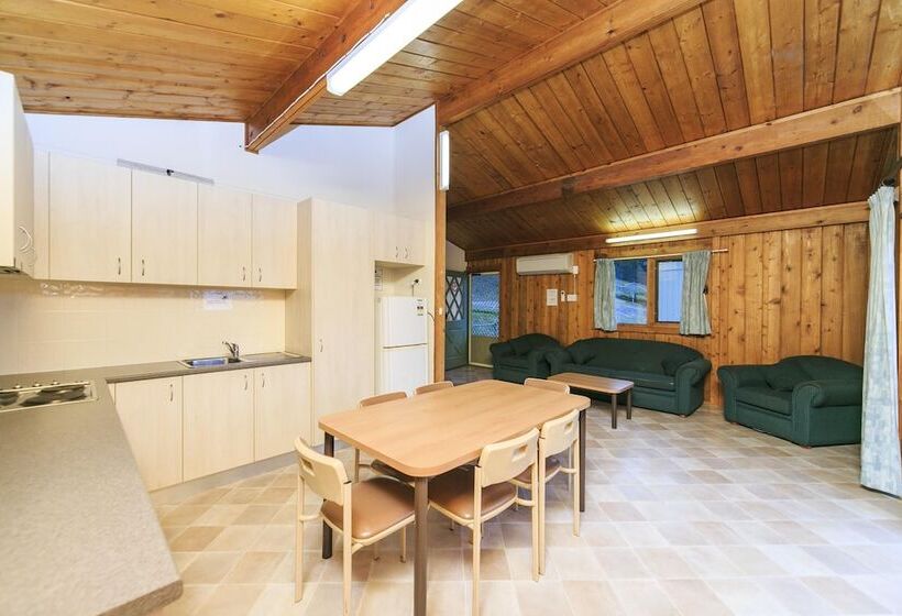 בקתה, Reflections Burrinjuck Waters   Holiday Park