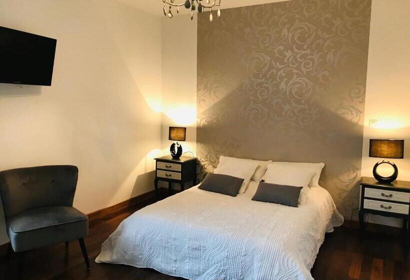 Номер Стандарт, Logis De La Clartière