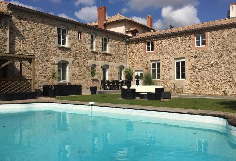 Номер Deluxe, Logis De La Clartière