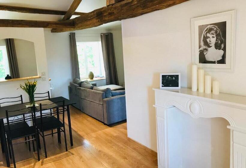 Студио Стандарт Кровать Кинг, Logis De La Clartière