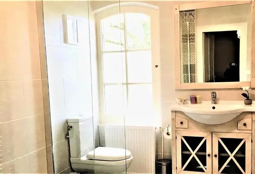 デラックススイート, Manoir Du Bois Mignon