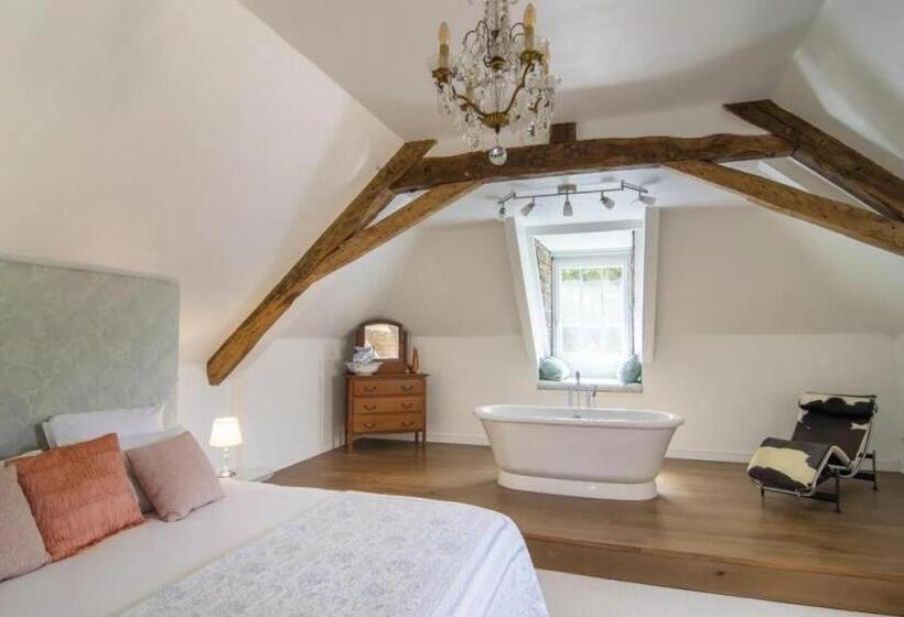 Люкс Deluxe Кровать Кинг, Manoir Du Bois Mignon