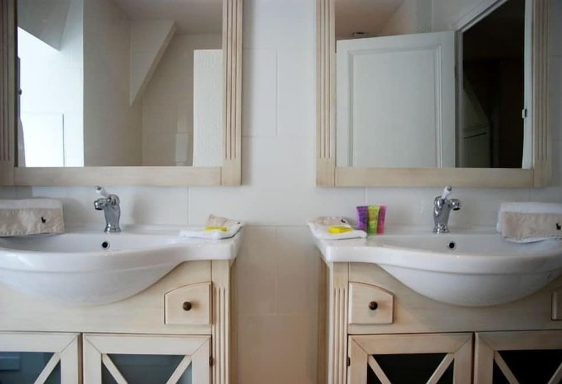 Люкс Повышенной Комфортности, Manoir Du Bois Mignon