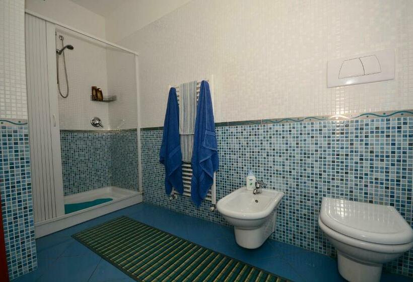 غرفة قياسية مزوَّدة بشُرفة, B&b Mariposa