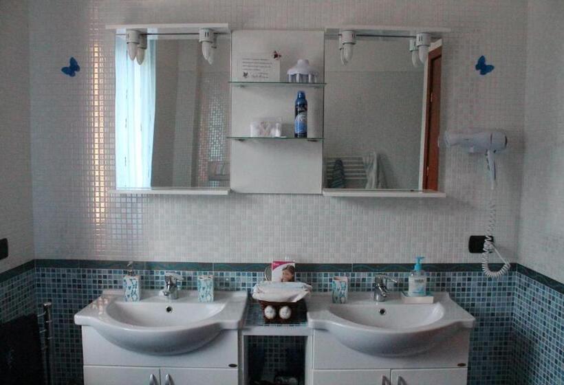 غرفة كلاسيكية, B&b Mariposa