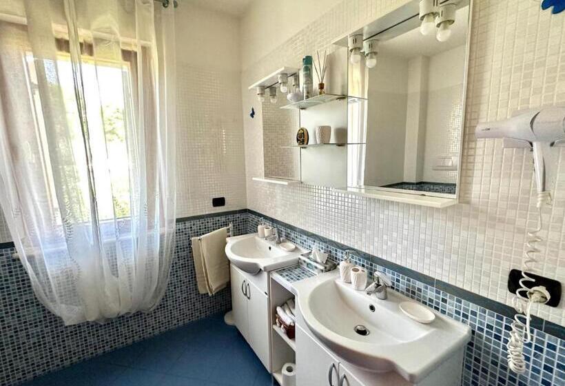 غرفة قياسية مزوَّدة بشُرفة, B&b Mariposa