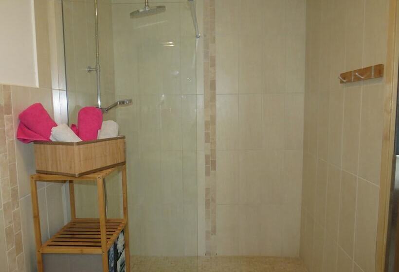 Номер Стандарт Трехместный, Les Chambres De La Mare Aux Saules