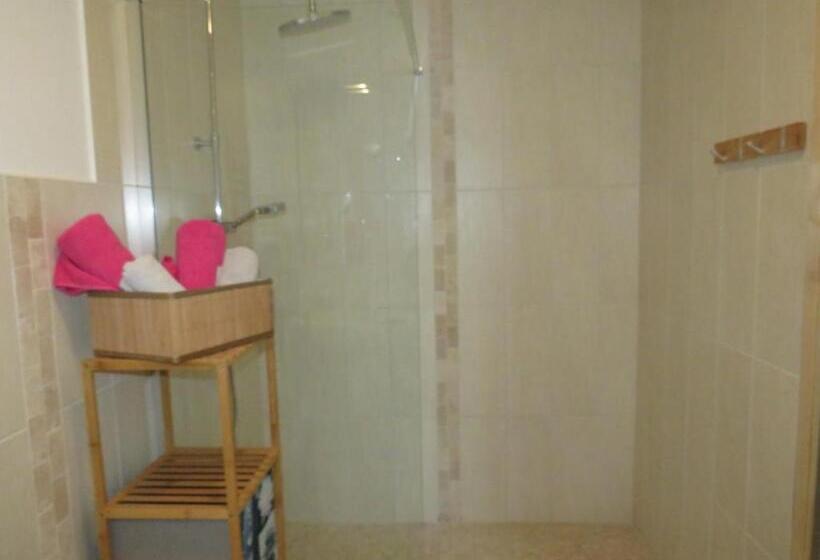 Номер Стандарт Трехместный, Les Chambres De La Mare Aux Saules