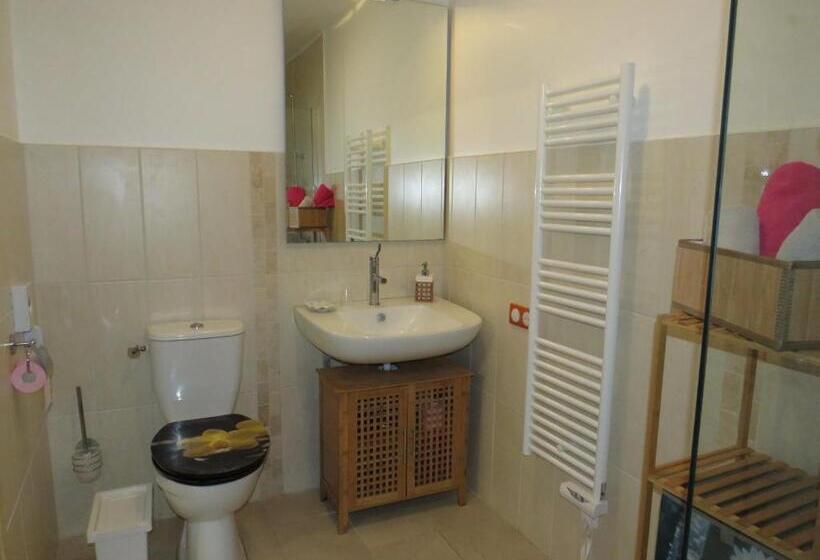 Номер Стандарт Трехместный, Les Chambres De La Mare Aux Saules