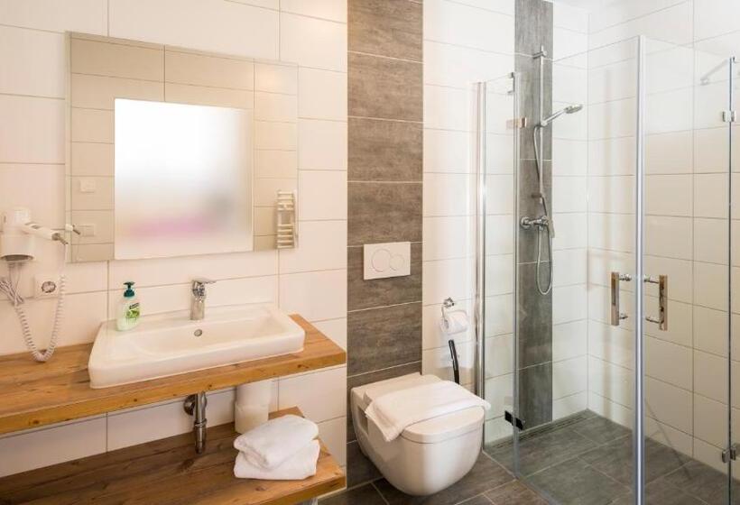 Номер Стандарт, Landhotel Zum Adler