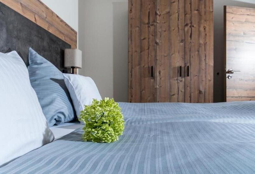 Полулюкс, Landhotel Zum Adler