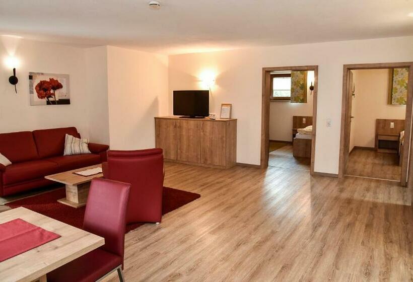 Апартаменты 1 Спальня с Террасой, Landhotel Zum Adler