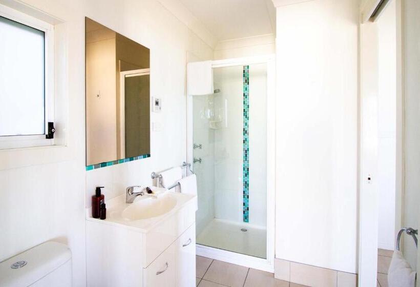 בקתת חדר, South Coast Retreat