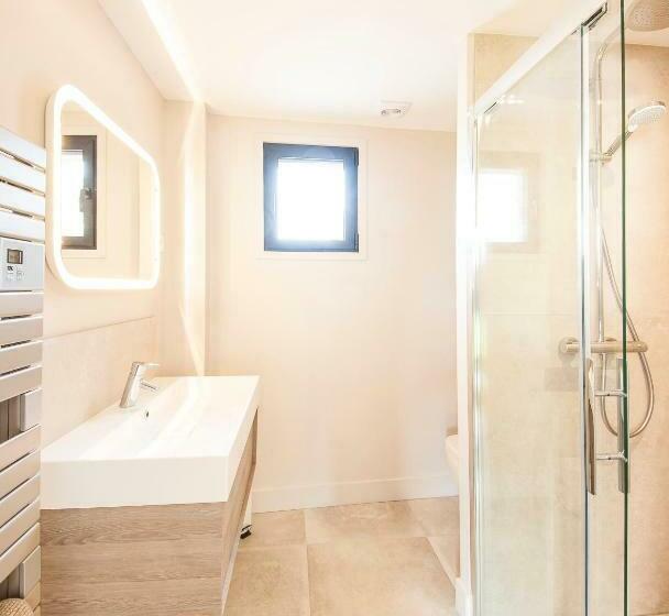 Четырехместный Номер Стандарт Вид на Сад, Le Pave De La Croix Blanche