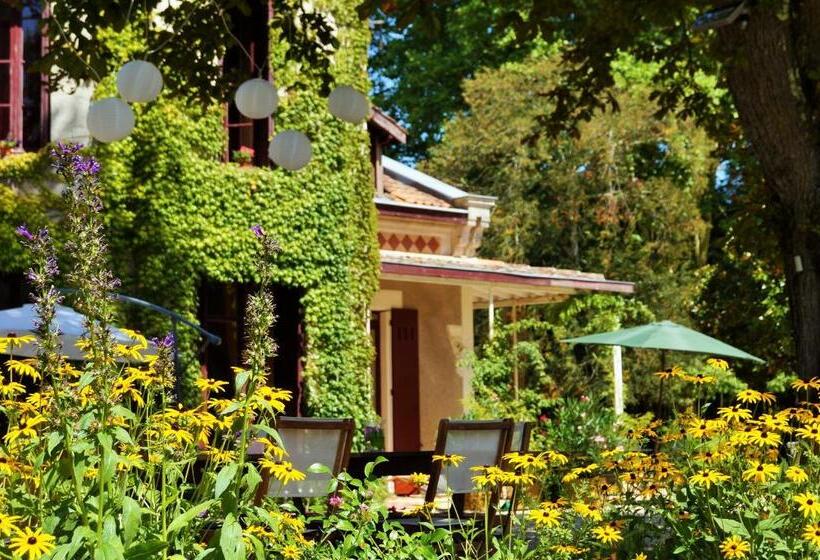 غرفة سوبيريور مطلّة علي الحديقة, Les Luz   Chambres D Hôtes