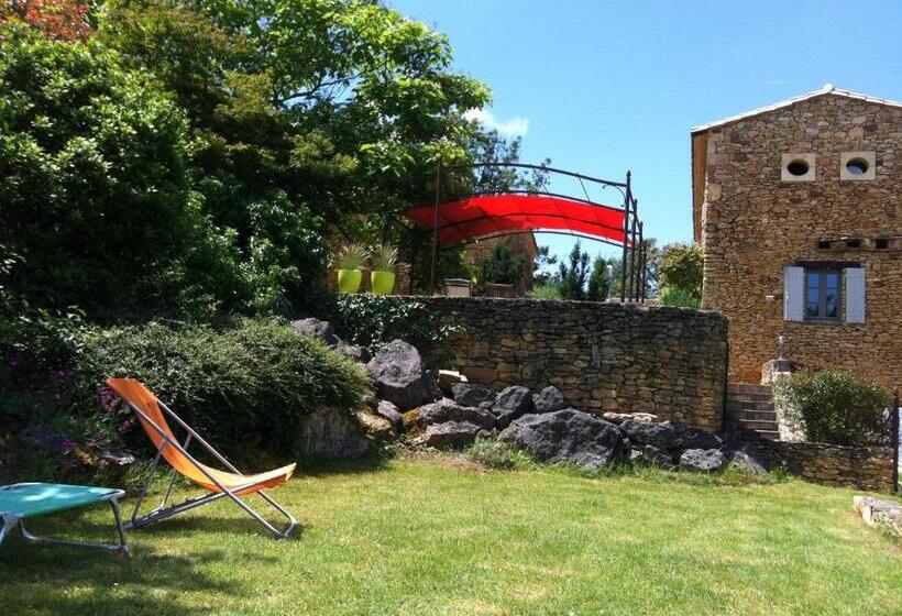 Апартаменты 1 Спальня с Террасой, Chambres D'hôtes Les Boudines