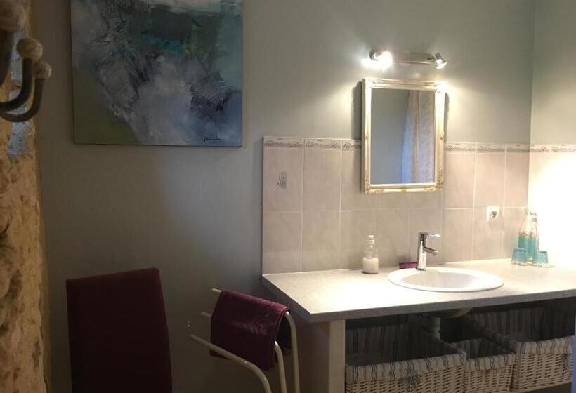 Номер Стандарт с Террасой, Chambres D'hôtes Les Boudines