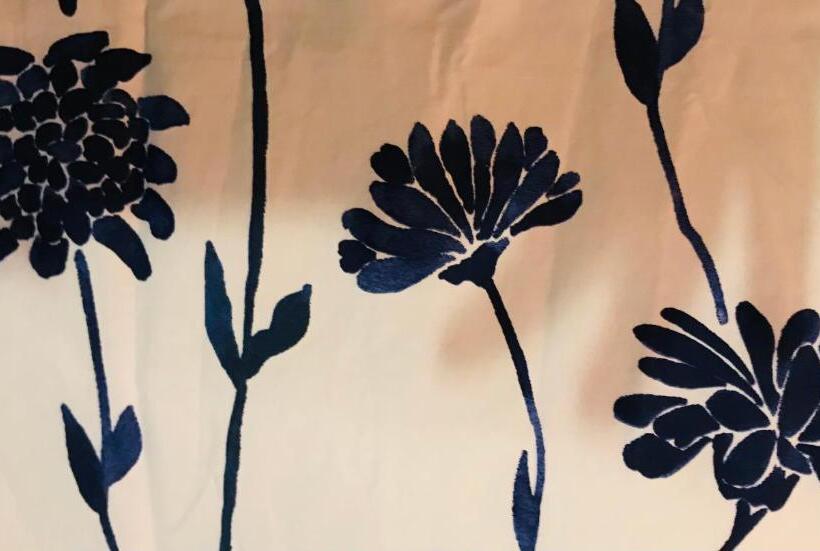 带大床的标准间, Moulin A