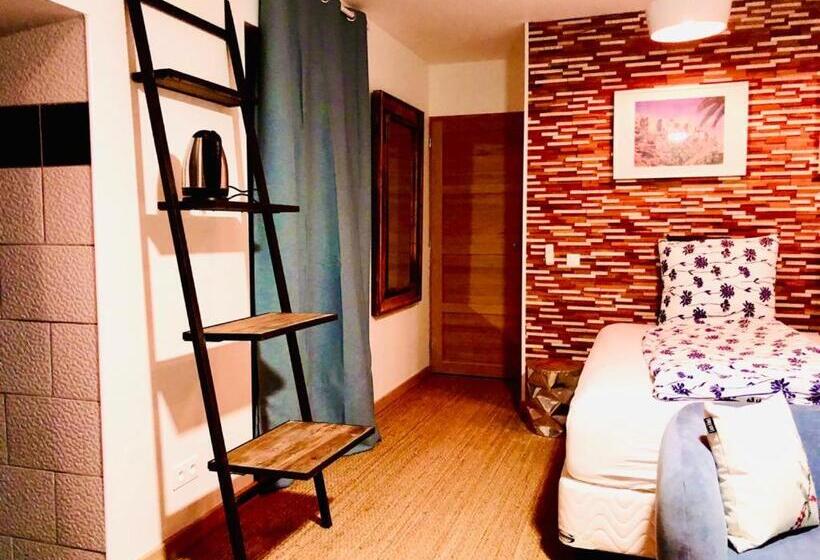 Стандартный Номер Кровать Кинг, Moulin A