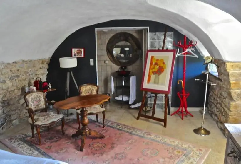 テラス付きスタンダードルーム, Le Clos Du Cher En Beaujolais