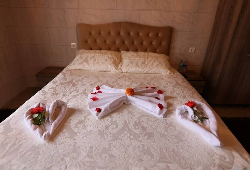 آپارتمان لوکس 1 خوابه, Epoch Stone House