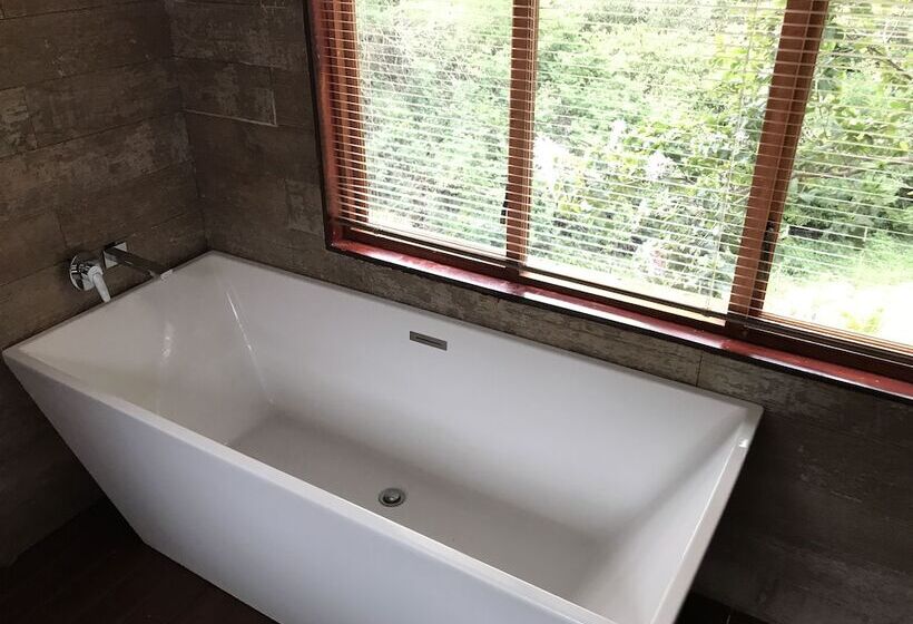 Deluxe Tent, Amafu Forest Lodge