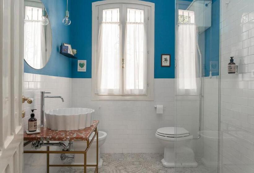 غرفة قياسية مزوَّدة بتراس, B&b Villa Ebe