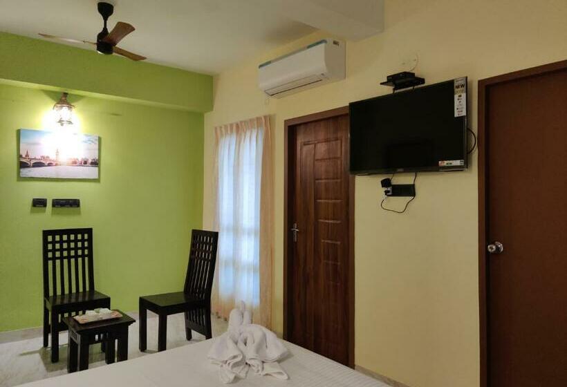 חדר דחוקס עם מיטת קינג, Coral Shelters Mattuthavani