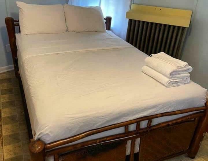 غرفة قياسية, Historic Wigwam Village No 2